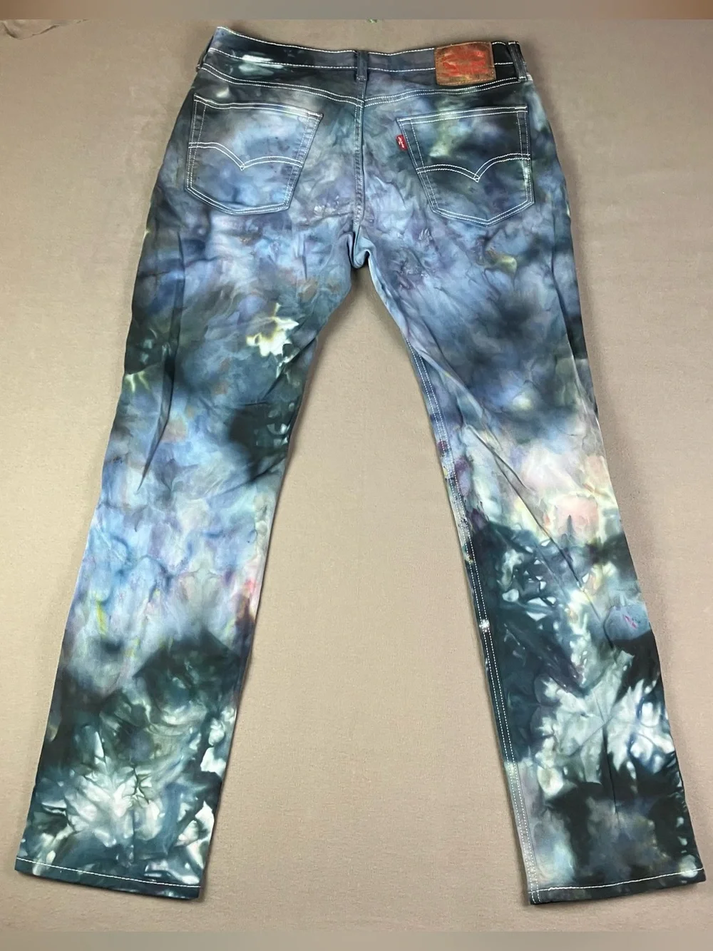 Levis 541 Athletic Taper Jeans Men’s Size 32x34 Tie Dye Navy Blue Multicolor. In